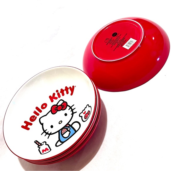 Hello Kitty Set of 4 Large Ceramic Bowls Red/White - Picture 2 of 9